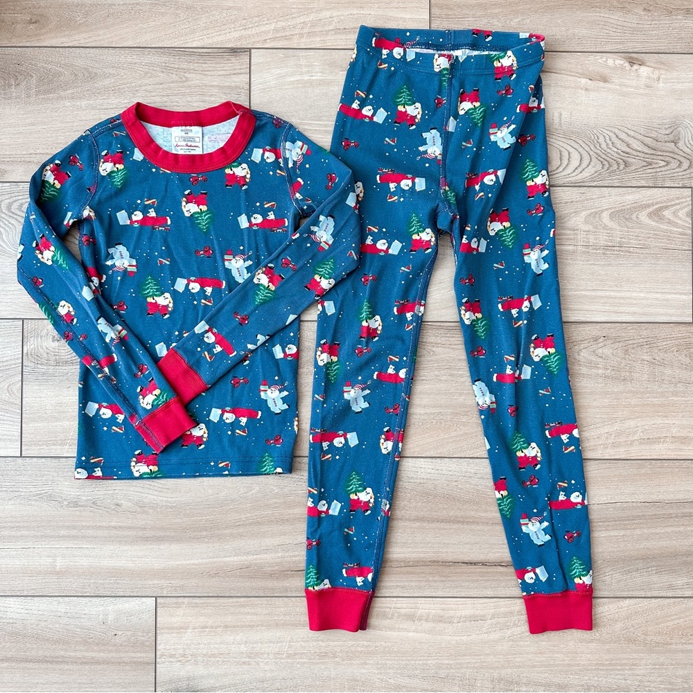 Hanna Andersson Santa Pajamas 130/8